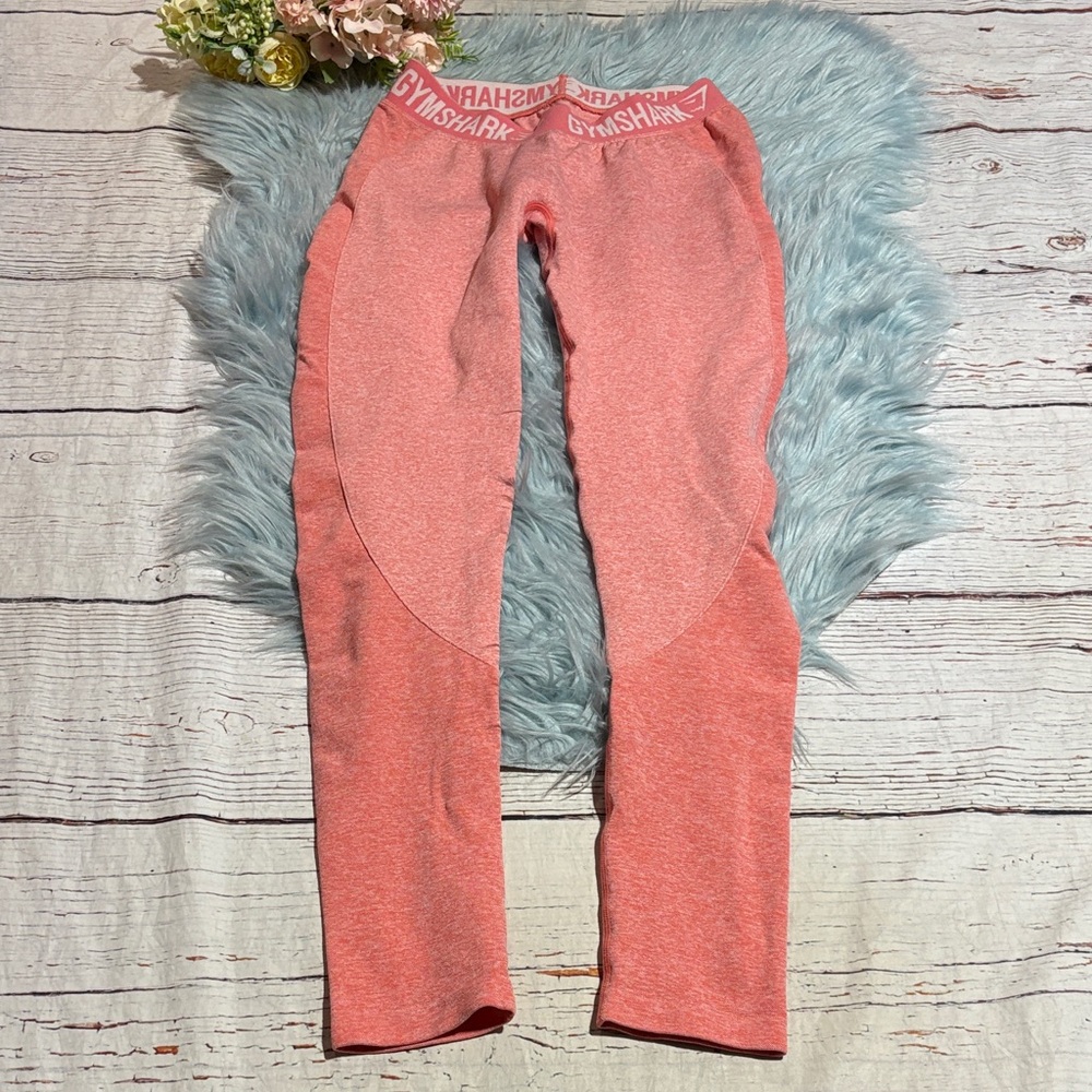 Gymshark Flex Leggings in Peach Coral Color Sz S